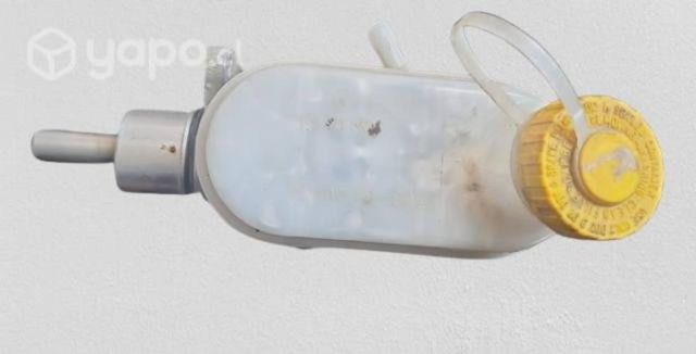 Bomba de freno con deposito Mahindra Xuv 500