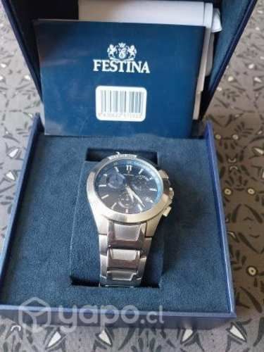 Reloj festina impecable con caja