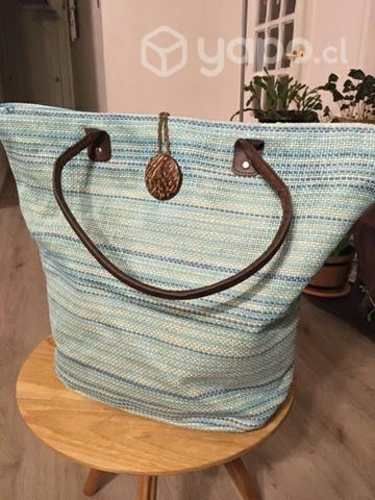 Bolso juvenil de gran capacidad