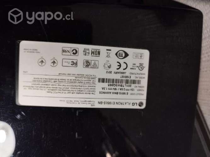 Computador PC y monitor