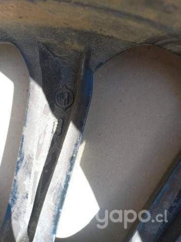 Llanta R18 Ssangyong tivoli 2 ORIGINAL