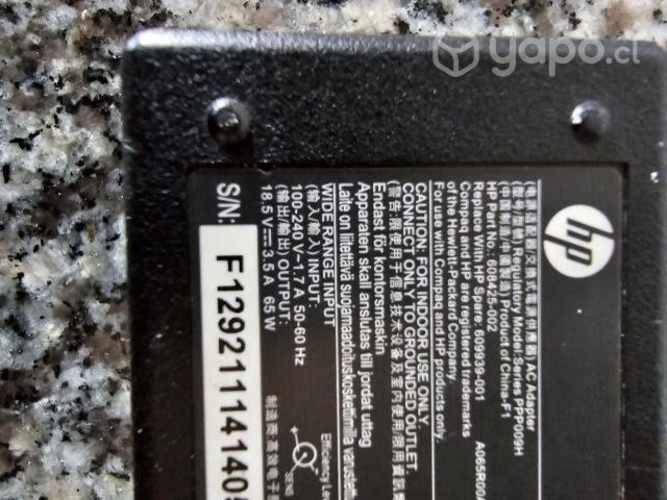 Cargador HP punta gruesa Original de ocasion