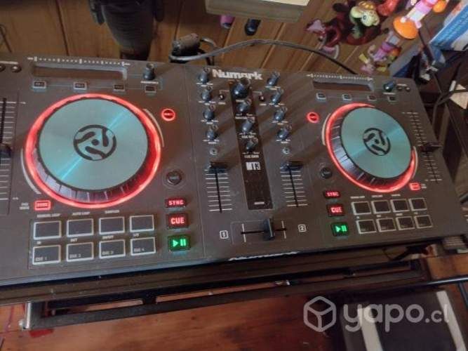 controlador numark mixtrack 3