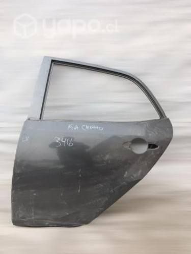 Puerta trasera lh kia cerato