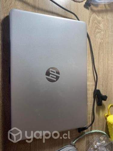 Computador HP i3 10th gen