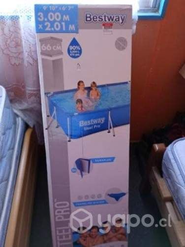 Piscina y filtro en buen estado solo 1 uso