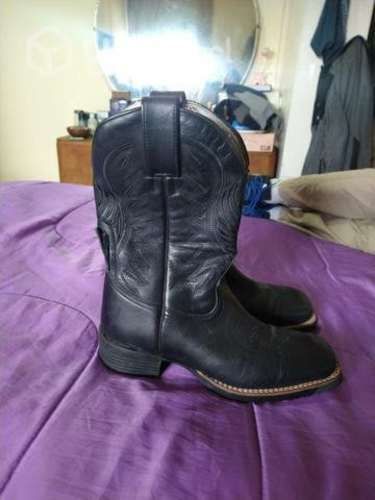 botas nuevas de hombre