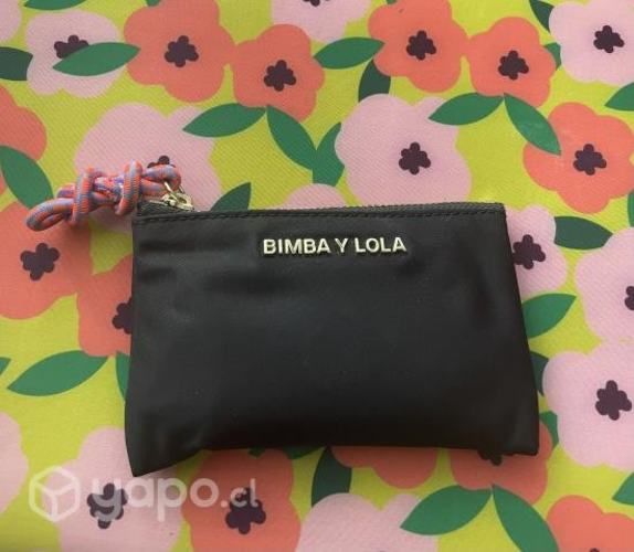 Monedero pequeño color negro