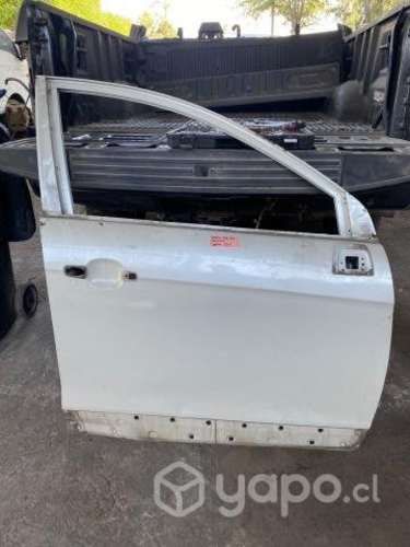 Puerta delantera derecha Chevrolet Captiva 2011