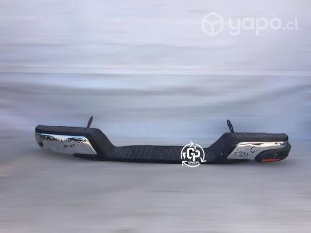 Parachoque trasero mitsubishi l