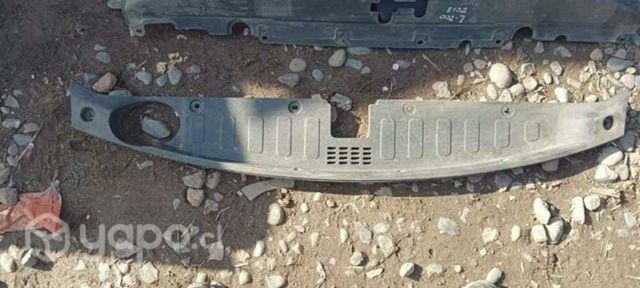 Cubre chapa kia sorento año 2011 al 2015