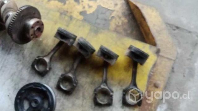 Pistones con biela en buen estado