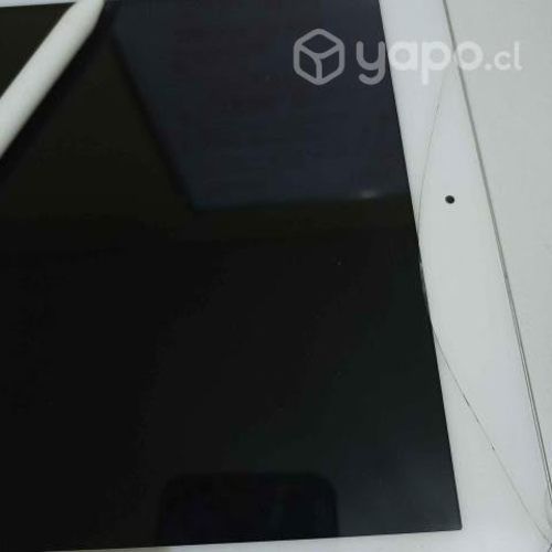 IPAD 8, 32GB con Apple Pencil y Cargador