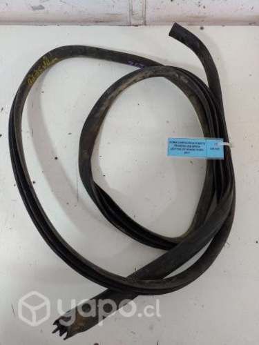 Goma Carroceria tras izq (ZGT135) ZX Grand Tiger