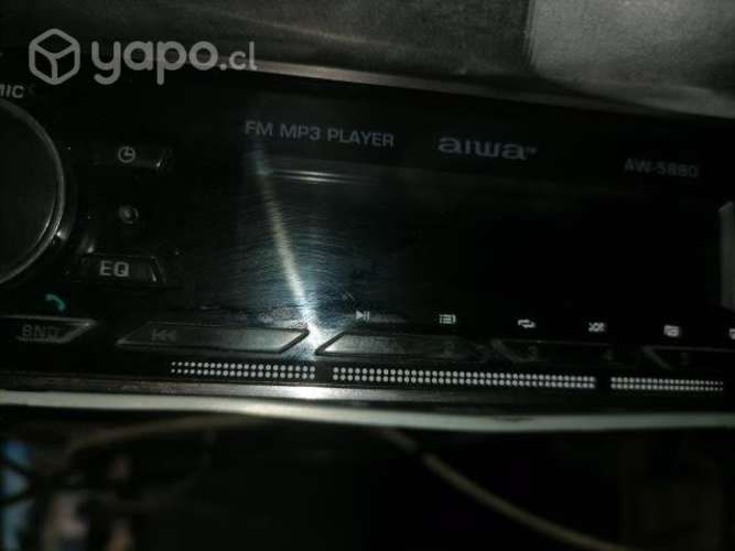 Radio De Auto AIWA AW5880 con bluetooth
