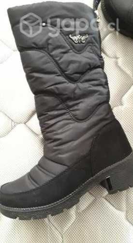 Lindas Botas para el agua