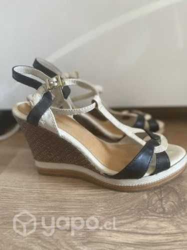 Sandalias hush puppies