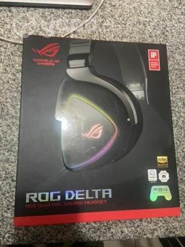 Audífonos ROG delta