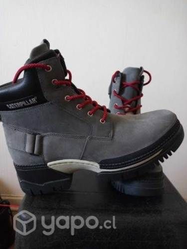 Botines CAT sin uso 38.5