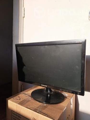Monitor Samsung sin uso