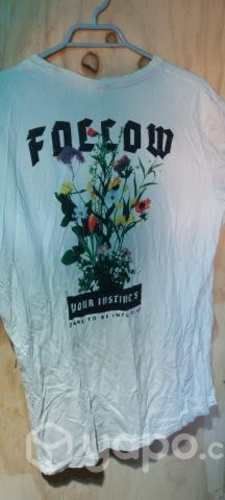 Polera Opposite Flowers Usada