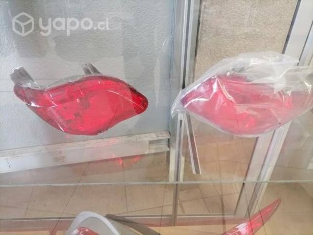 Reflectores yaris sport 2014-2017