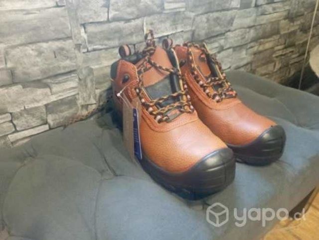 Zapato seguridad nuevos