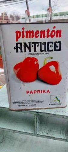 Lata antigua de colección