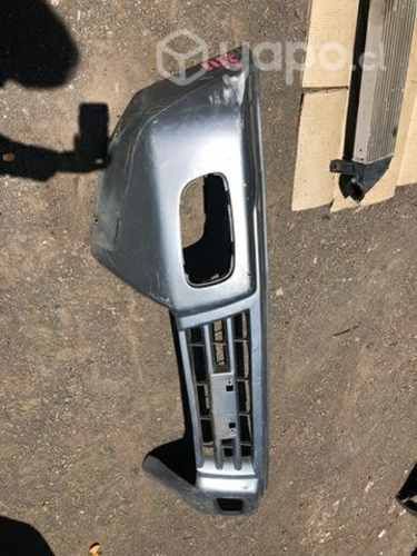 Parachoque Mitsubishi Montero 2003