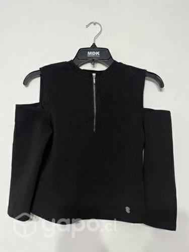 Polera mujer sin hombros