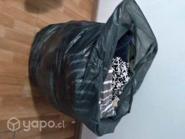 Ropa en buen estado tallas s y m femenina