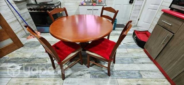 Comedor redondo para 4 personas