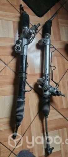 Nissan NP 300 Cremallera de dirección nueva