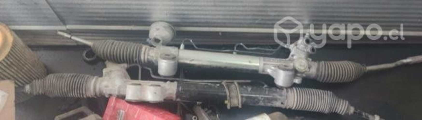 Nissan NP 300 Cremallera de dirección nueva