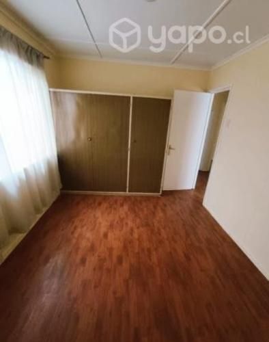 Arriendo casa exelente sector centro.