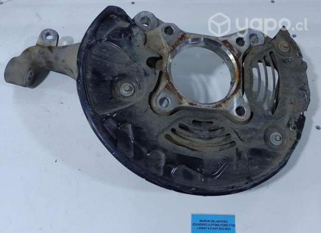 Muñón Delantero Izquierdo (LFF284) Ford F150 Laria