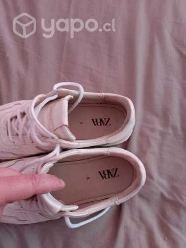 Zapatillas zara