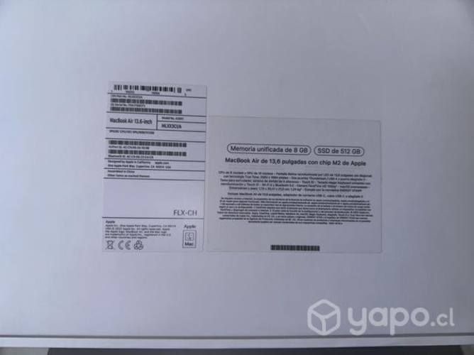 MacBook Air M2 13.3
