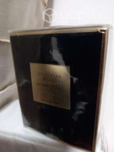 Perfume Bombshell Oud