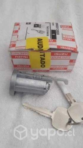 Chapa chevrolet nkr 512 año 2016