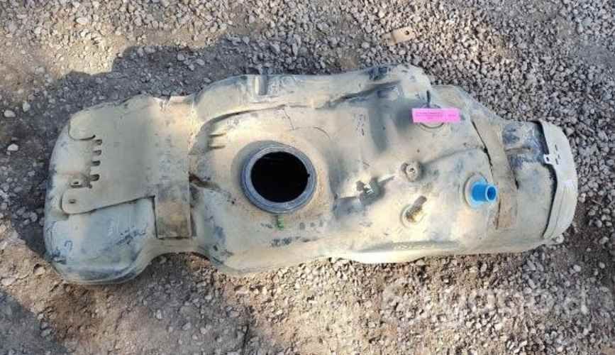 Estanque Combustible (TY2178) Toyota Hilux 2014