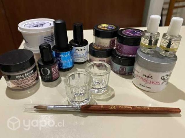 Lote insumos de uñas acrílicas (conversable)