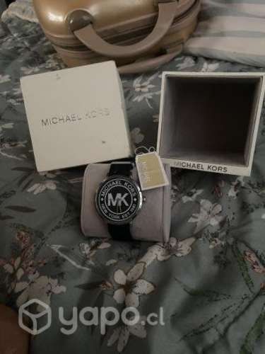 Reloj mk original