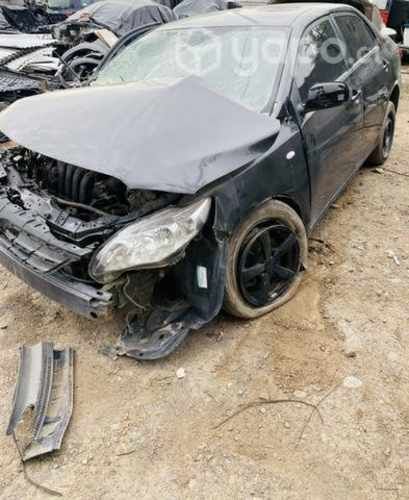 Toyota corolla en desarme