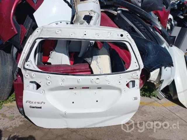 Portalon Toyota New Rush ORIGINAL