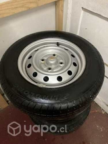 Rueda de repuesto Chevrolet N400