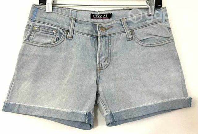 Short Semi Elásticado Marca Cozzi Talla 36/38