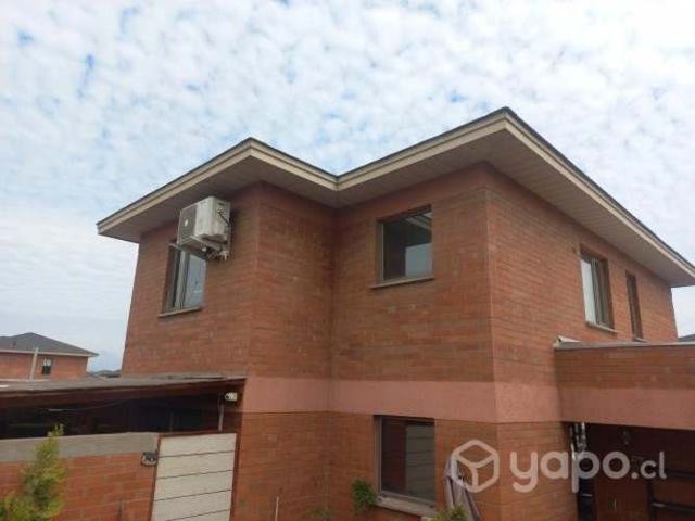 Casa en condominio Valle Araucarias