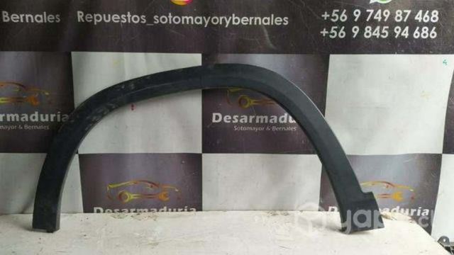 Moldura tracker 2021 a 2023 lh 2.0