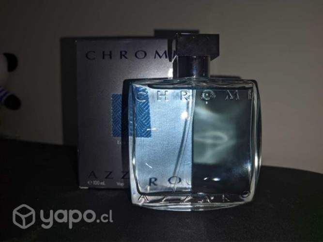 Perfume chrome azzaro.